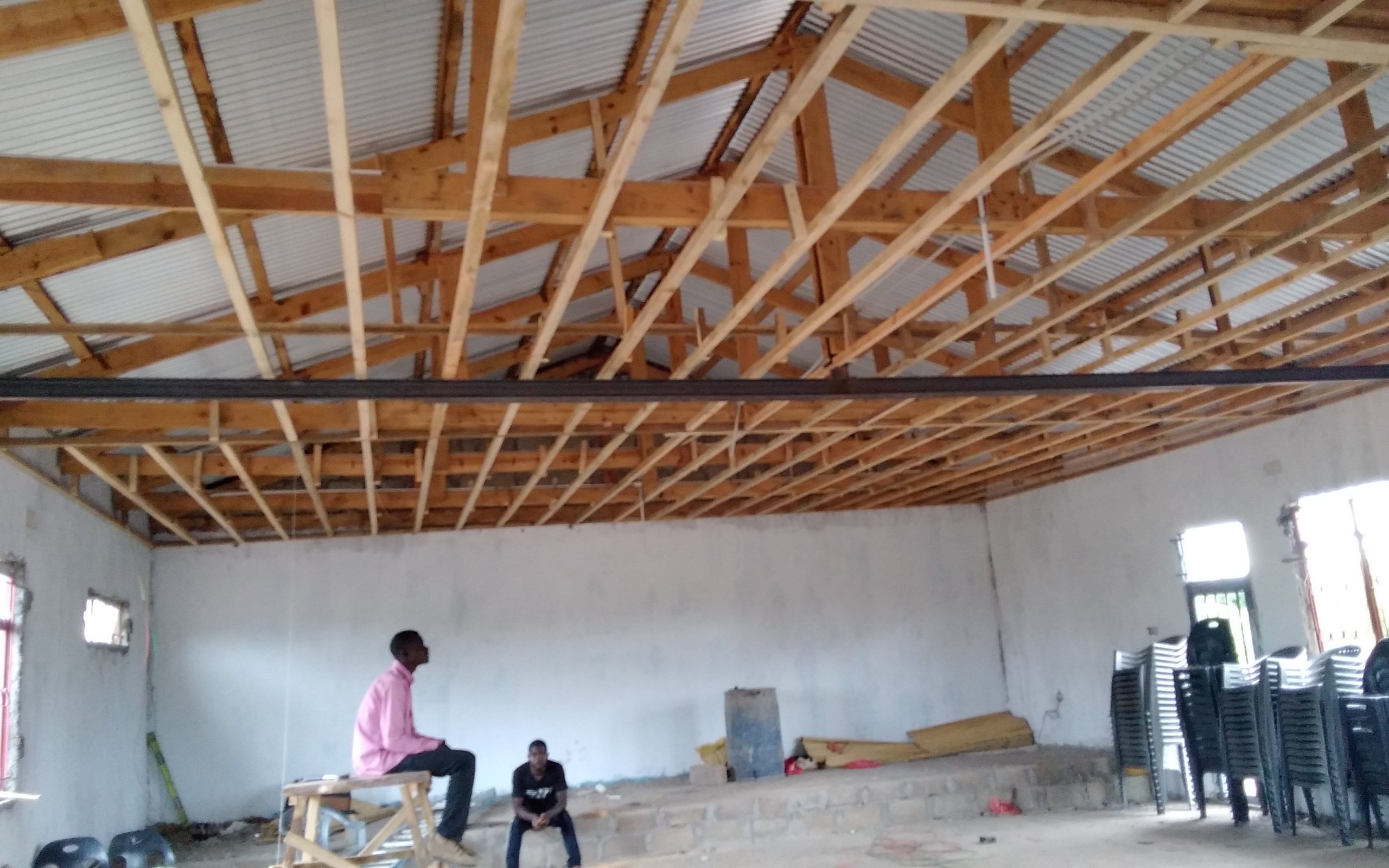 Ceiling-frame-in-place-scaled